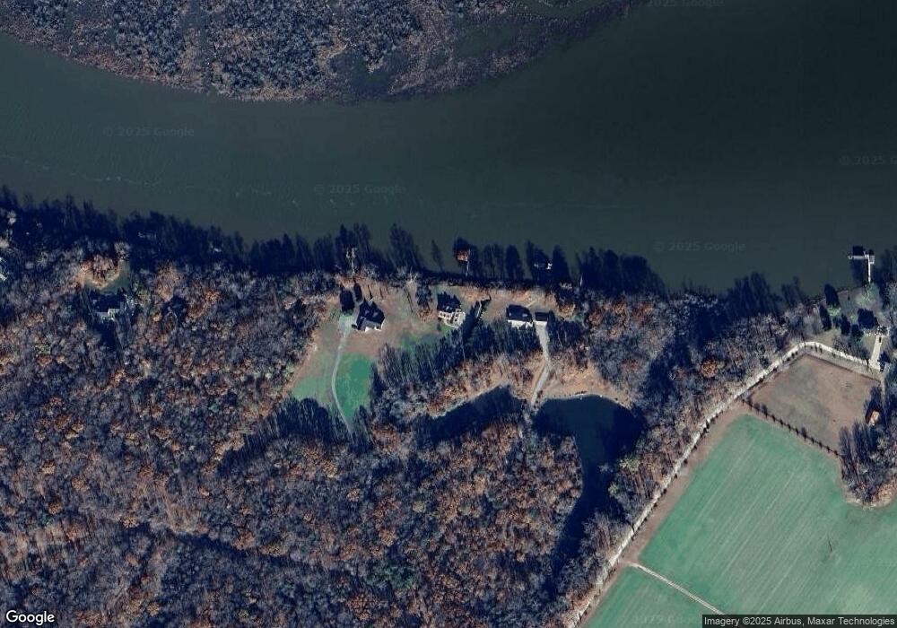 100 Old Fraziers Trail, West Point, VA 23181 - photo 1