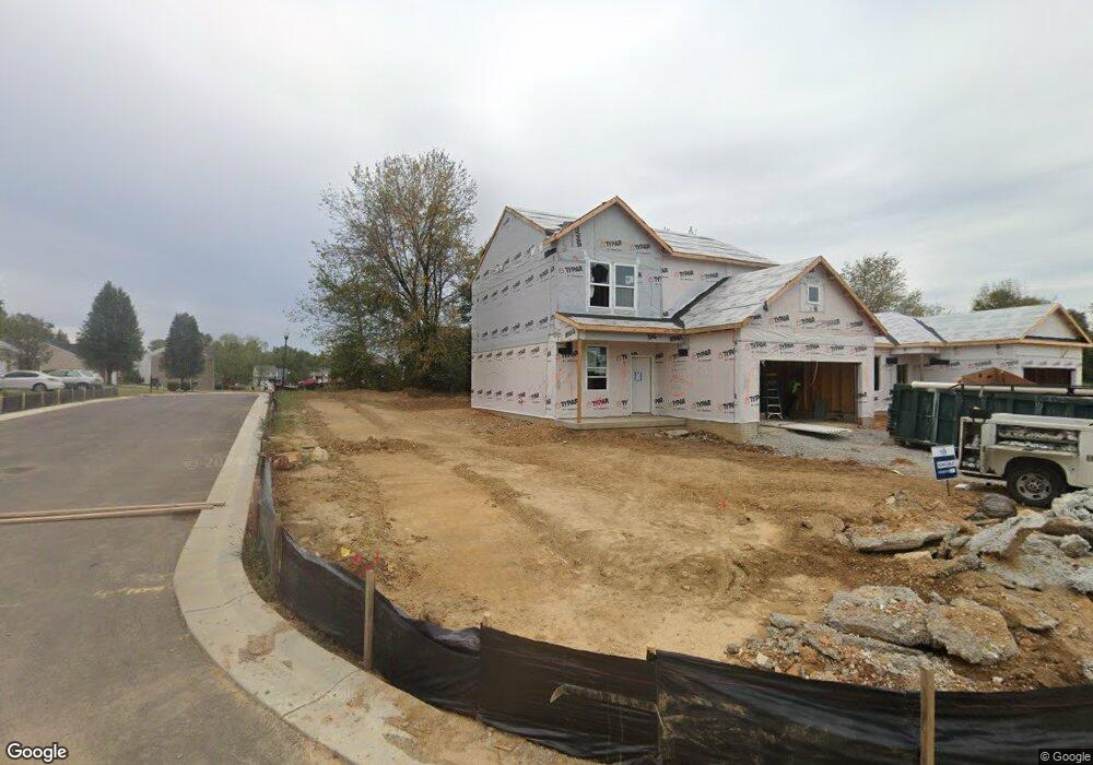 9224 Cedar Creek Rd, Louisville, KY 40291 - photo 1