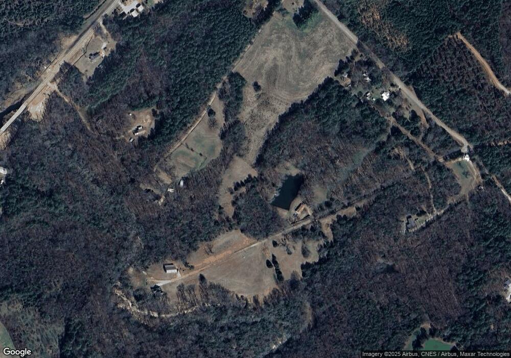 148 Jim Gulley Rd, Hartwell, GA 30643 - photo 1