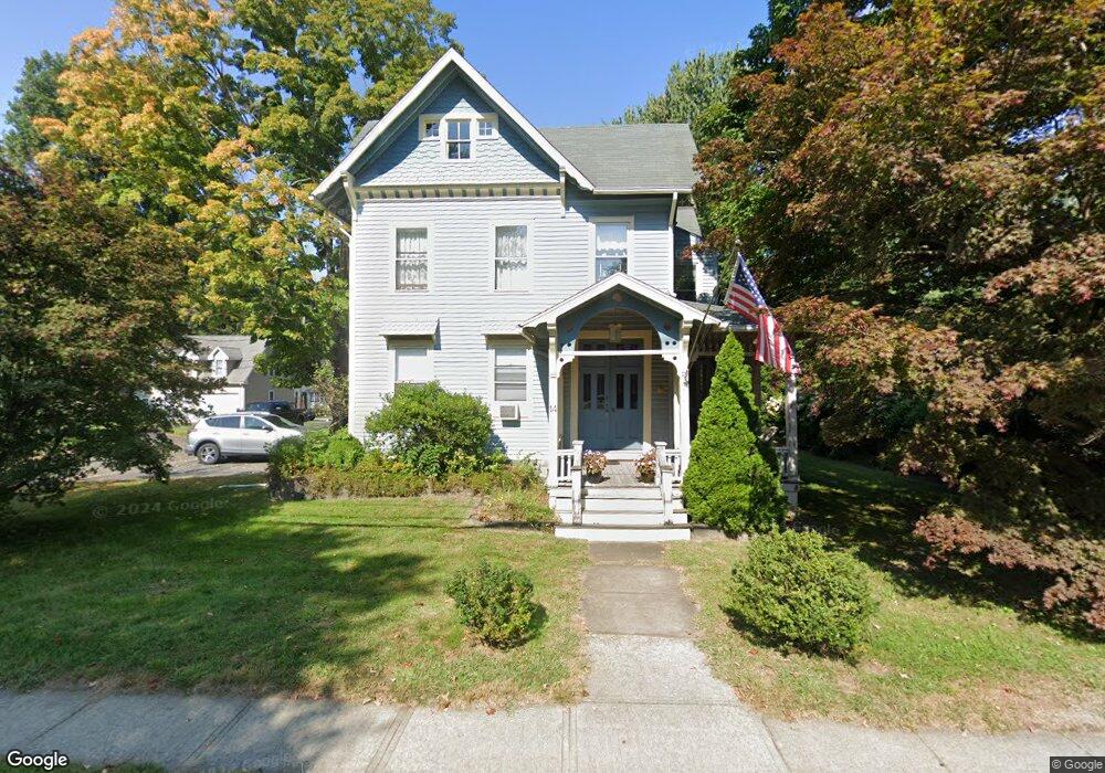 14 Elm St, Deep River, CT 06417 - photo 1