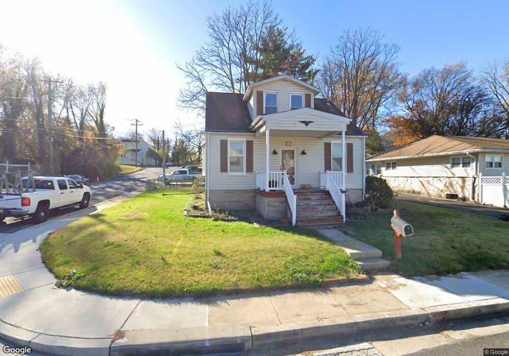 341 Fourth Ave, Halethorpe, MD 21227 - photo 1