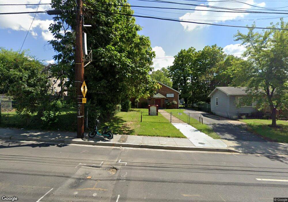 709 Division Ave NE, Washington, DC 20019 - photo 1