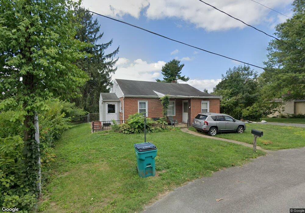 1545 Crest View Ave, Hagerstown, MD 21740 - photo 1