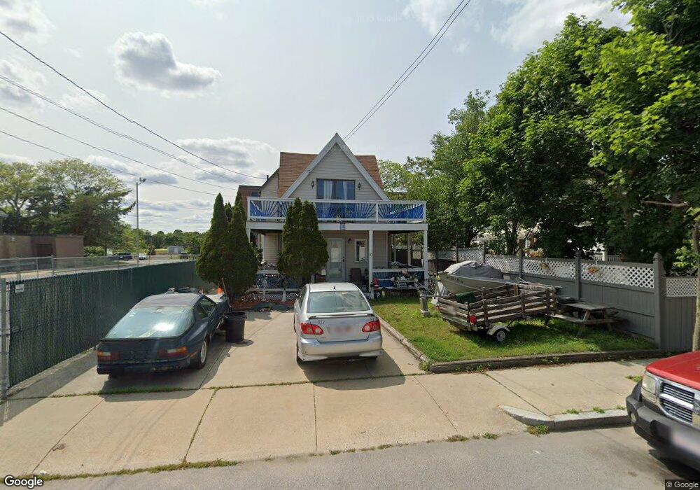 213 Shirley St, Winthrop, MA 02152 - photo 1