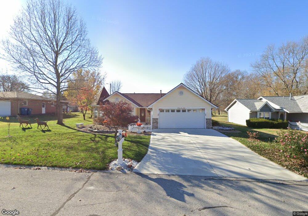 1101 Jacquelyn Ct, Maryville, IL 62062 - photo 1