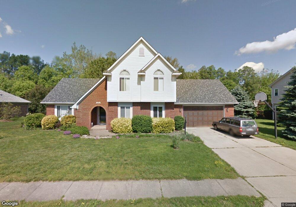 920 Creekside Ln, Plainfield, IN 46168 - photo 1