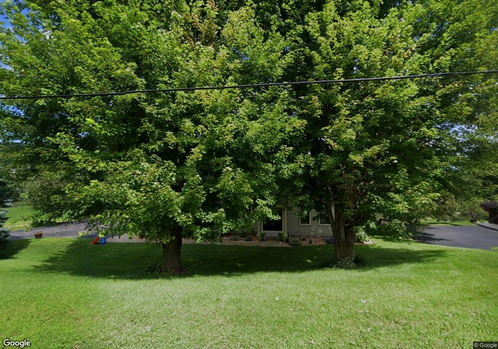 738 N 4th St, La Crescent, MN 55947 - photo 1