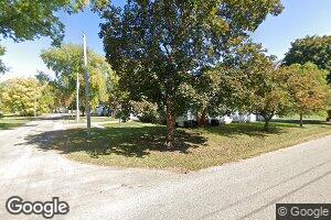 301 Fisher St, Henry, IL 61537