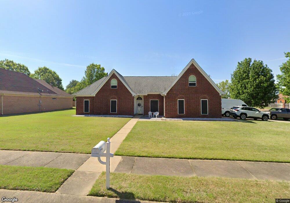 10003 Meadow Ln, Olive Branch, MS 38654 - photo 1