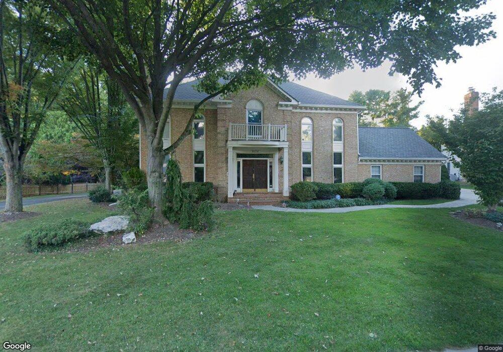 5820 Mossrock Dr, Rockville, MD 20852 - photo 1