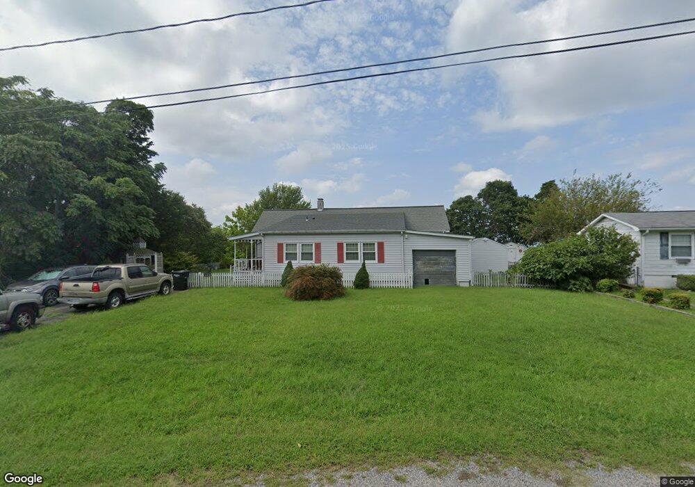 103 Riverview Cir, Colonial Beach, VA 22443 - photo 1