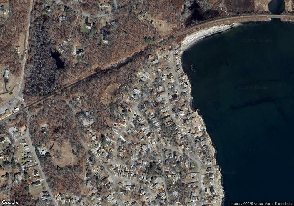 23 Walnut Rd, Old Lyme, CT 06371 - photo 1