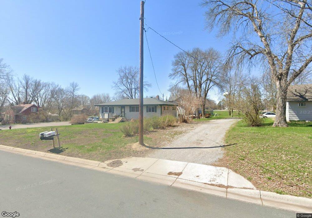 1669 Howard Ave, Maple Plain, MN 55359 - photo 1