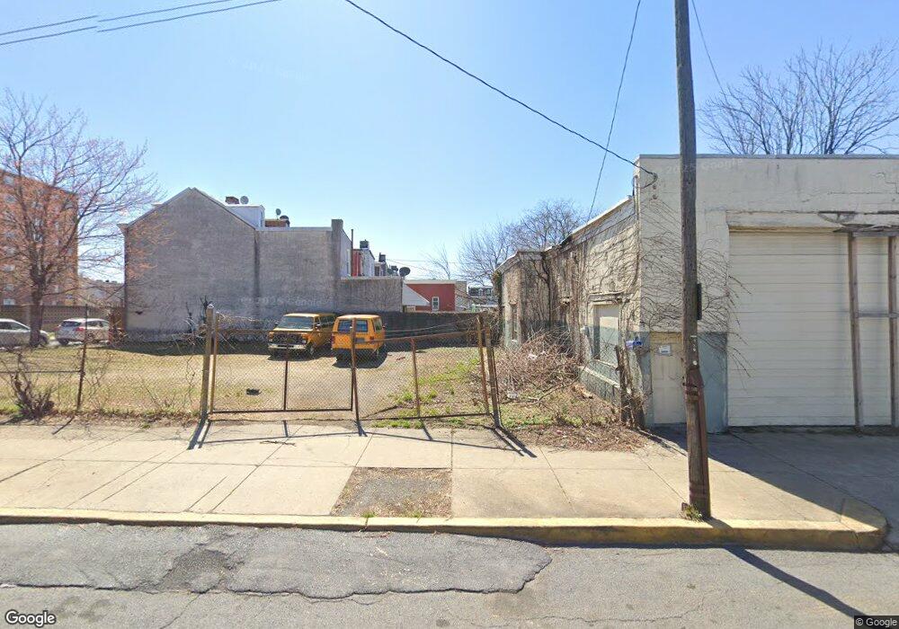 316 Spruce St, Reading, PA 19611 - photo 1