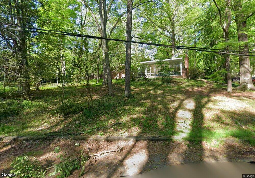 2105 Paul Spring Rd, Alexandria, VA 22307 - photo 1