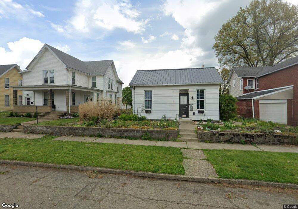 664 Vine St, Coshocton, OH 43812 - photo 1