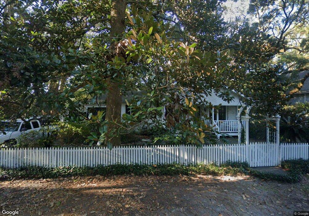 105 Redfern Dr, Saint Simons Island, GA 31522 - photo 1