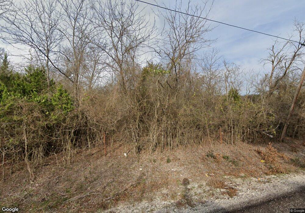 125 Thomas Len Rd, Azle, TX 76020 - photo 1