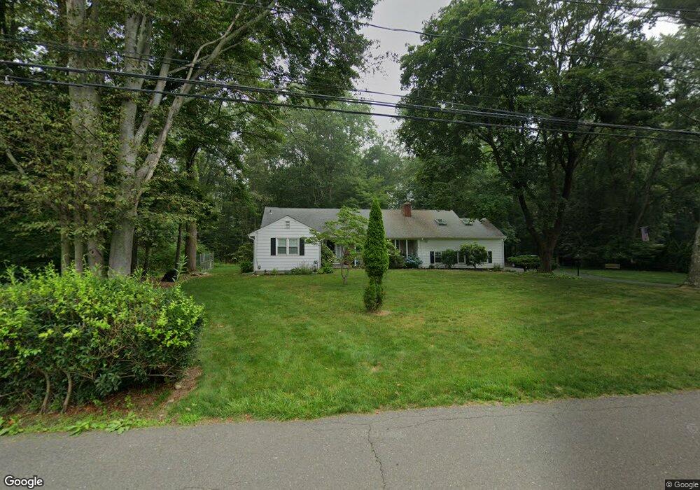 27 Old Parish Rd, Darien, CT 06820 - photo 1