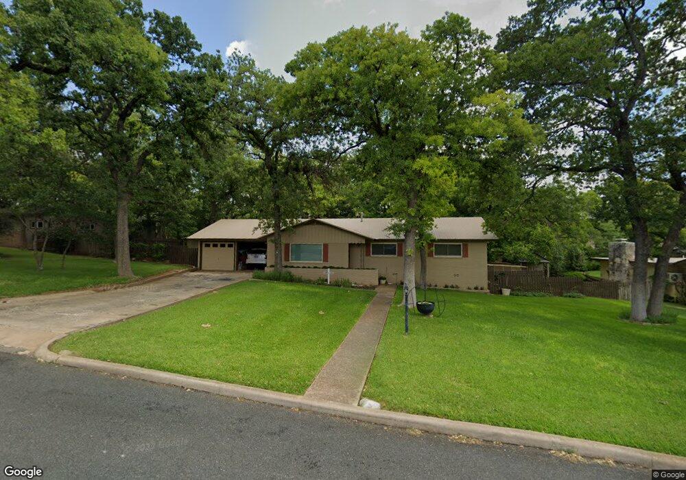 118 Ridgewood Dr, Fredericksburg, TX 78624 - photo 1