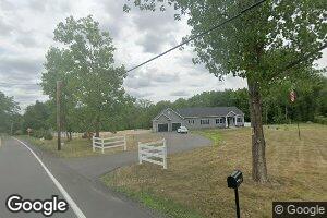 9 Burgi Rd, Hudson, NY 12534