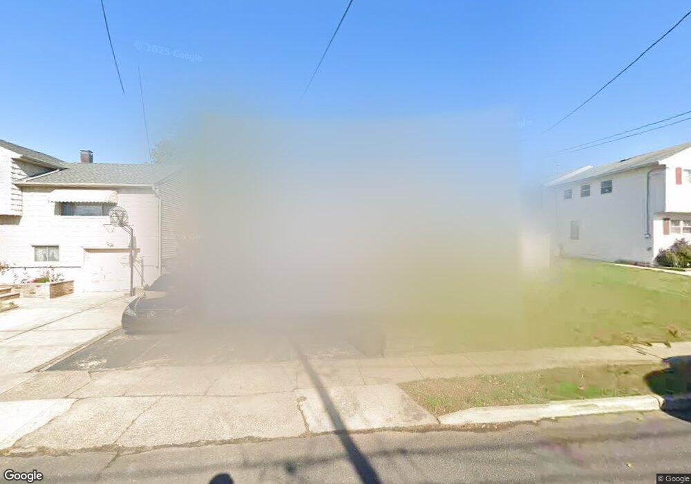 28 Swarthmore Dr, Carteret, NJ 07008 - photo 1