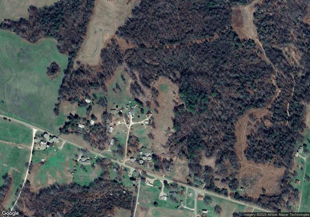 7935 Reynoldsburg Rd, Springville, TN 38256 - photo 1