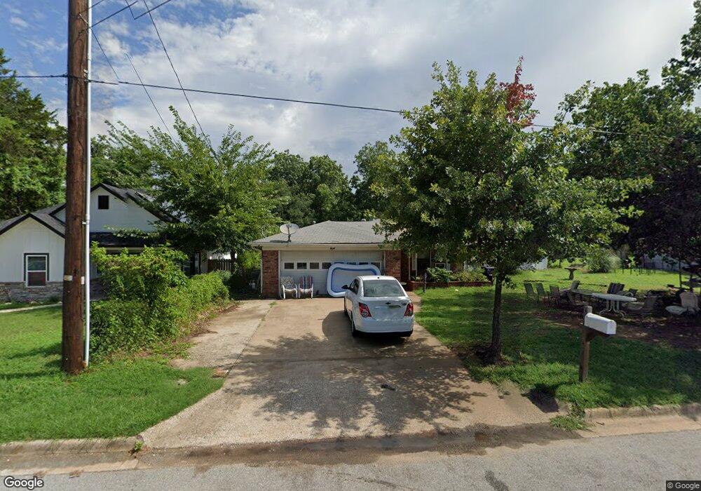 1021 W Coffin St, Denison, TX 75020 - photo 1