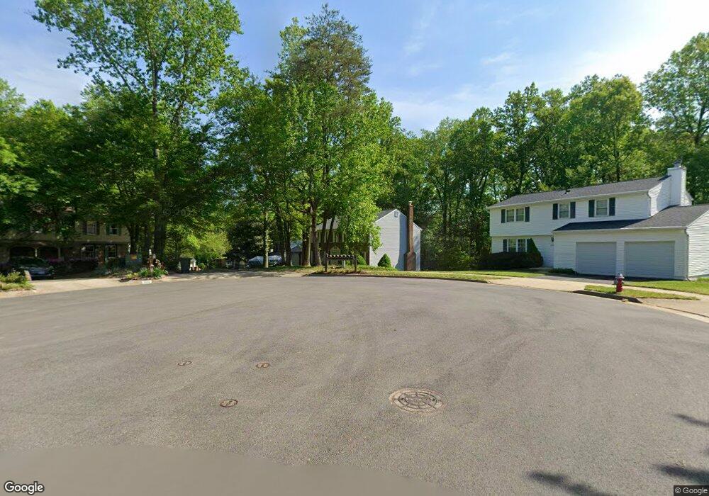 8837 Woodlawn Way, Springfield, VA 22153 - photo 1