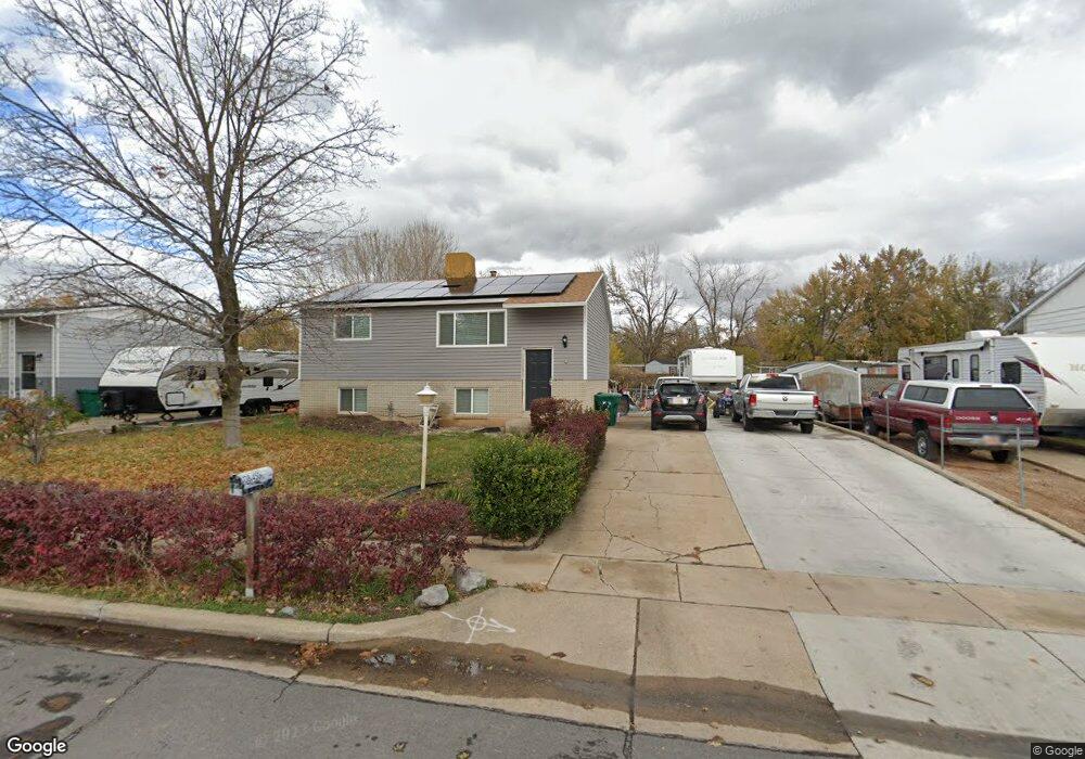 138 N 450 W, Layton, UT 84041 - photo 1