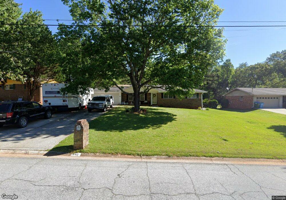 842 Denise Ct, Stone Mountain, GA 30087 - photo 1