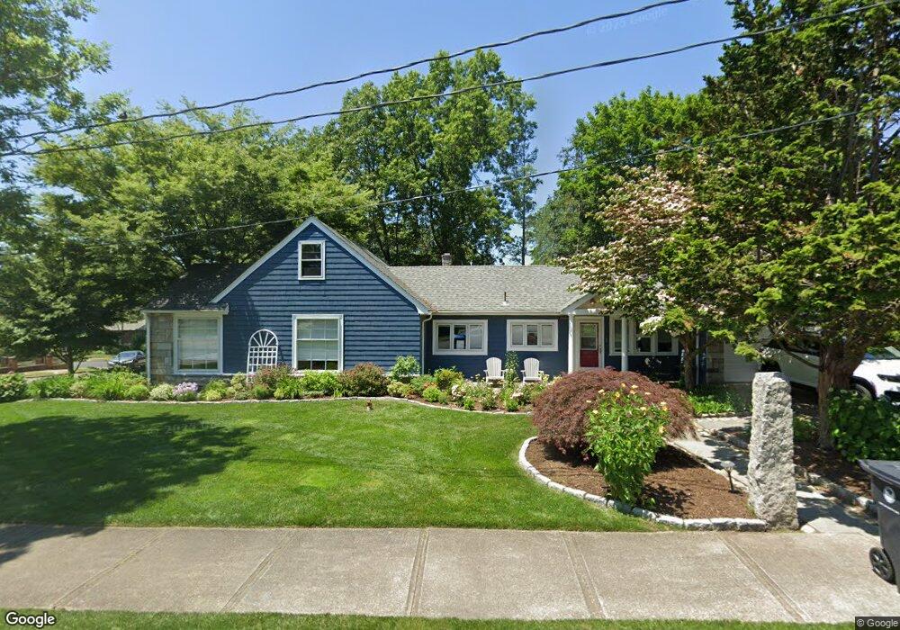 79 Sayles Ave, Pawtucket, RI 02860 - photo 1