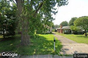 302 Lylburn Rd, Middletown, OH 45044