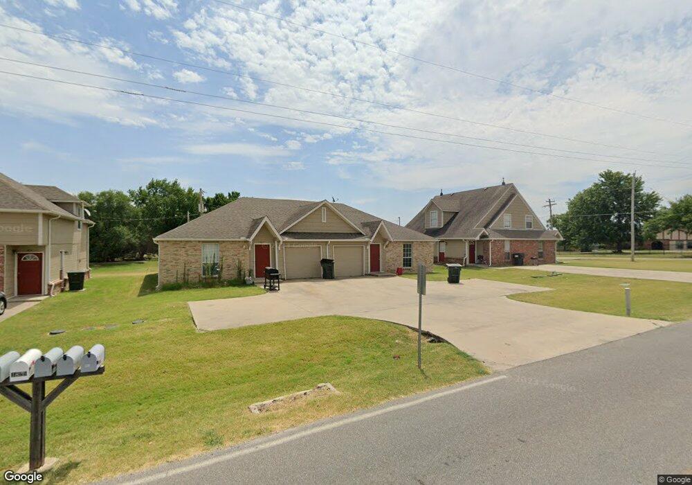 1825 S Osage Ave, Skiatook, OK 74070 - photo 1