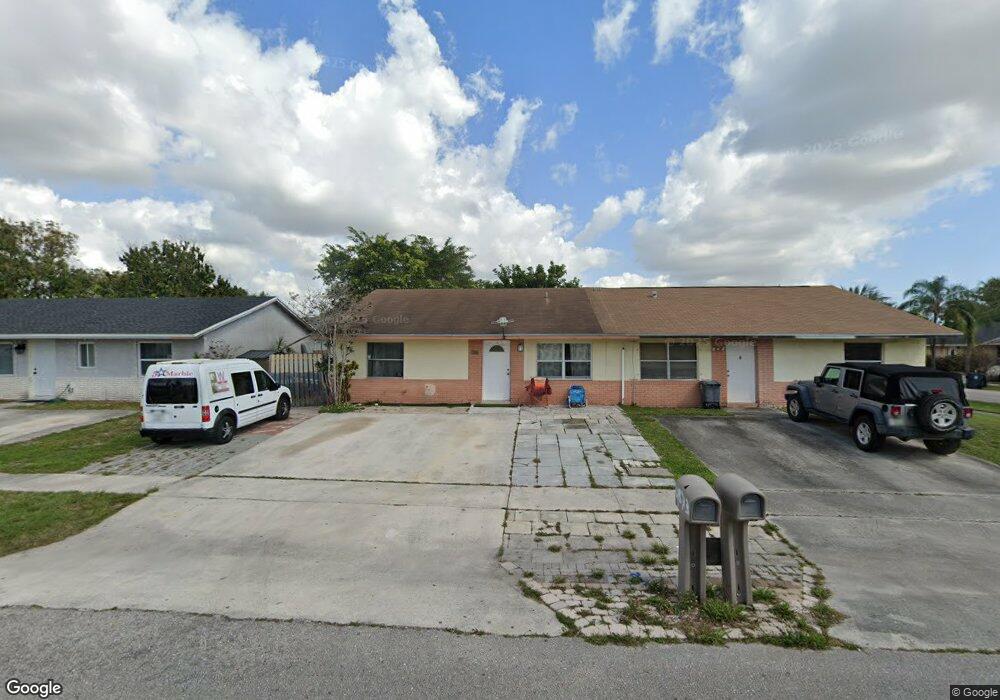 4873 Pimlico Ct, West Palm Beach, FL 33415 - photo 1