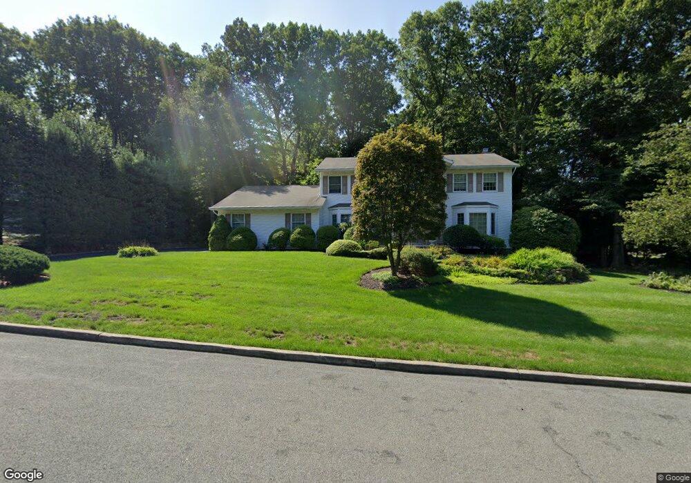 2 Bradl Ln, Nanuet, NY 10954 - photo 1