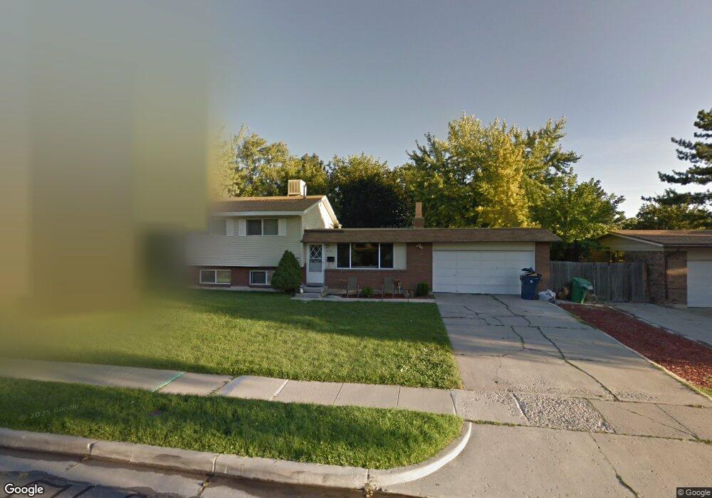 472 E 8490 S, Sandy, UT 84070 - photo 1