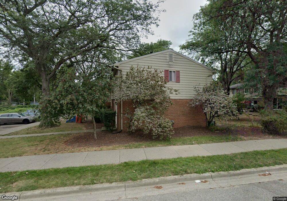919 Vincent Ct unit 41, Lansing, MI 48910 - photo 1