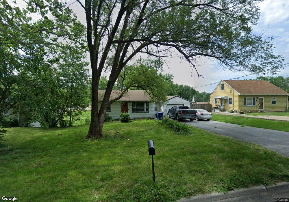 920 Mason Ave, Des Moines, IA 50315 - photo 1