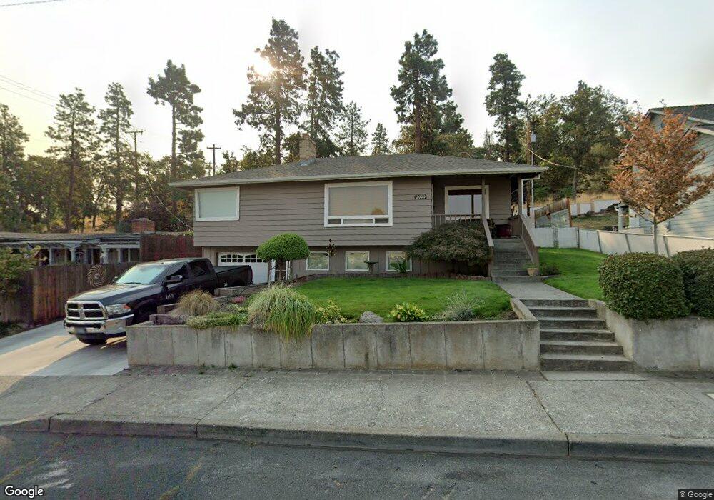 2000 Garrison St, the Dalles, OR 97058 - photo 1