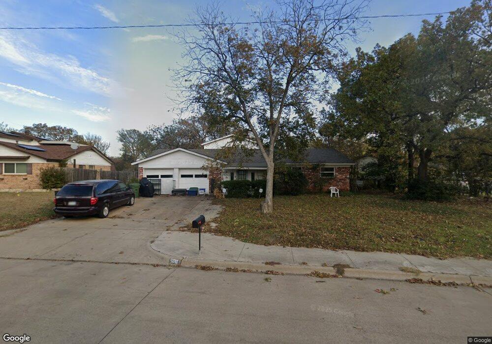 500 Arwine Dr, Hurst, TX 76053 - photo 1