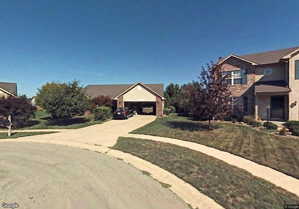 9860 Glenburr Ct, Fishers, IN 46038 - photo 1