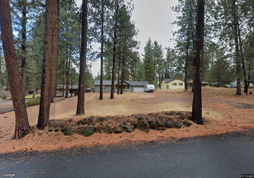 19410 Mohawk Rd, Bend, OR 97702 - photo 1
