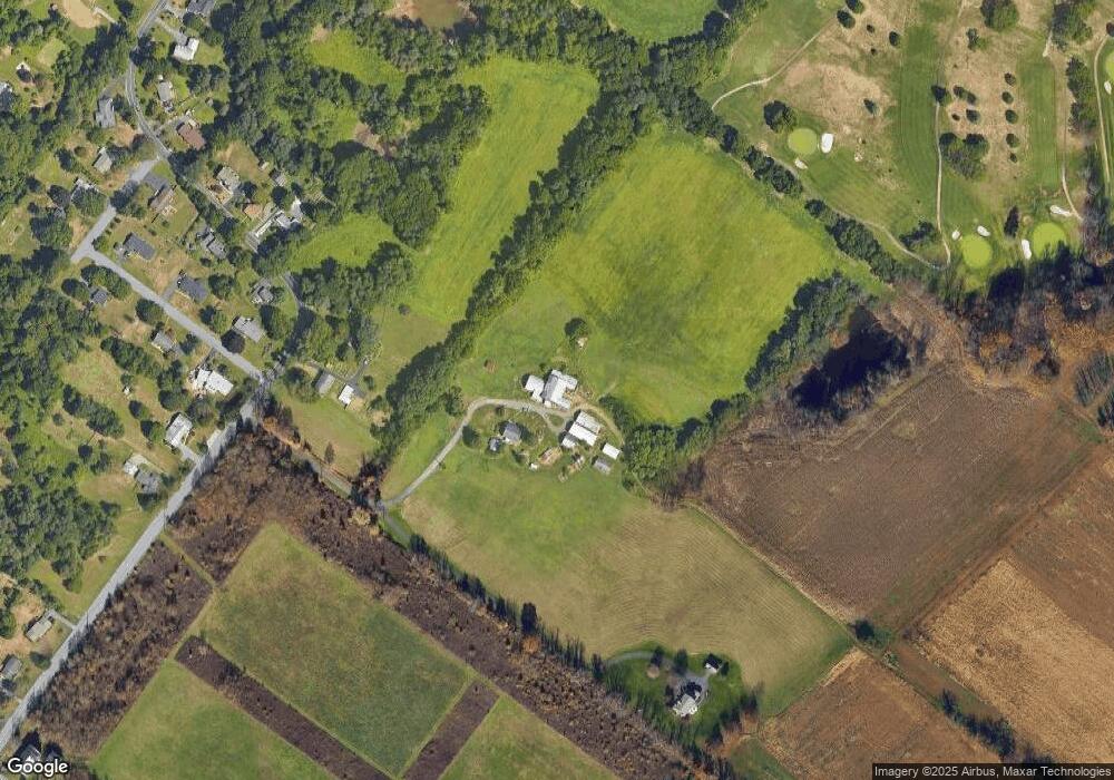 5516 Vera Cruz Rd, Center Valley, PA 18034 - photo 1