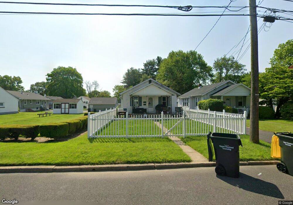 1633 Magnolia Ave, Hatboro, PA 19040 - photo 1