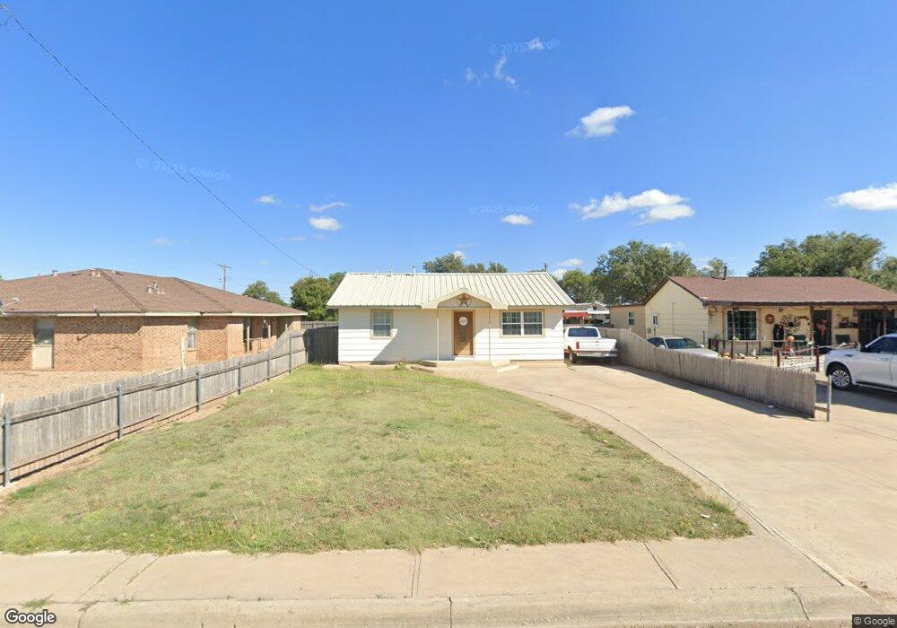 308 N Birge Ave, Dumas, TX 79029 - photo 1