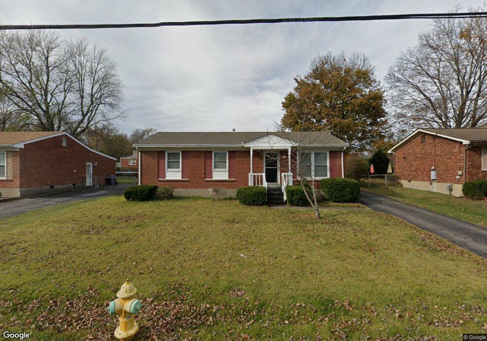 5512 Idlewood Ln, Louisville, KY 40291 - photo 1