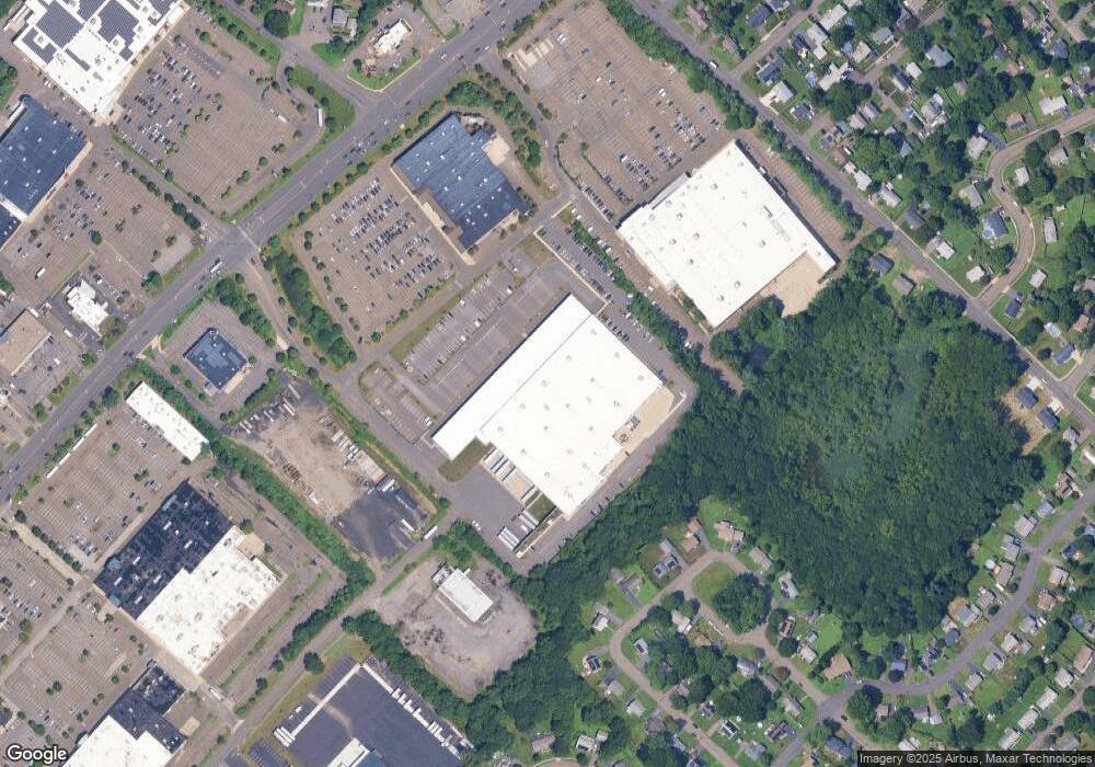 48 Boston Post Rd unit 48, Orange, CT 06477 - photo 1