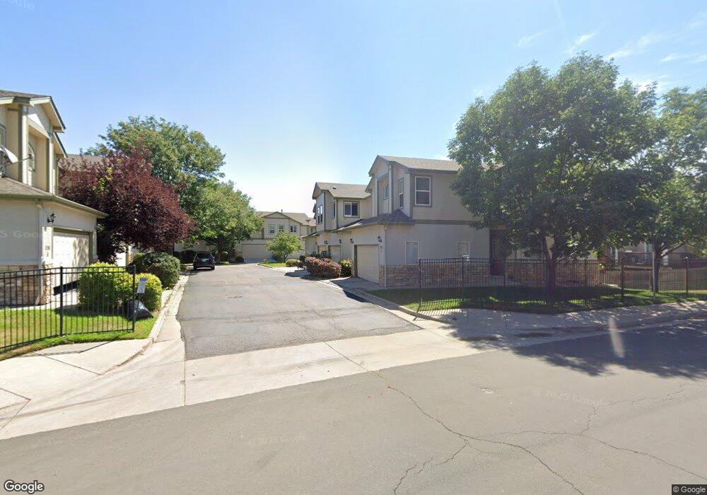 1210 S Idalia St unit B, Aurora, CO 80017 - photo 1