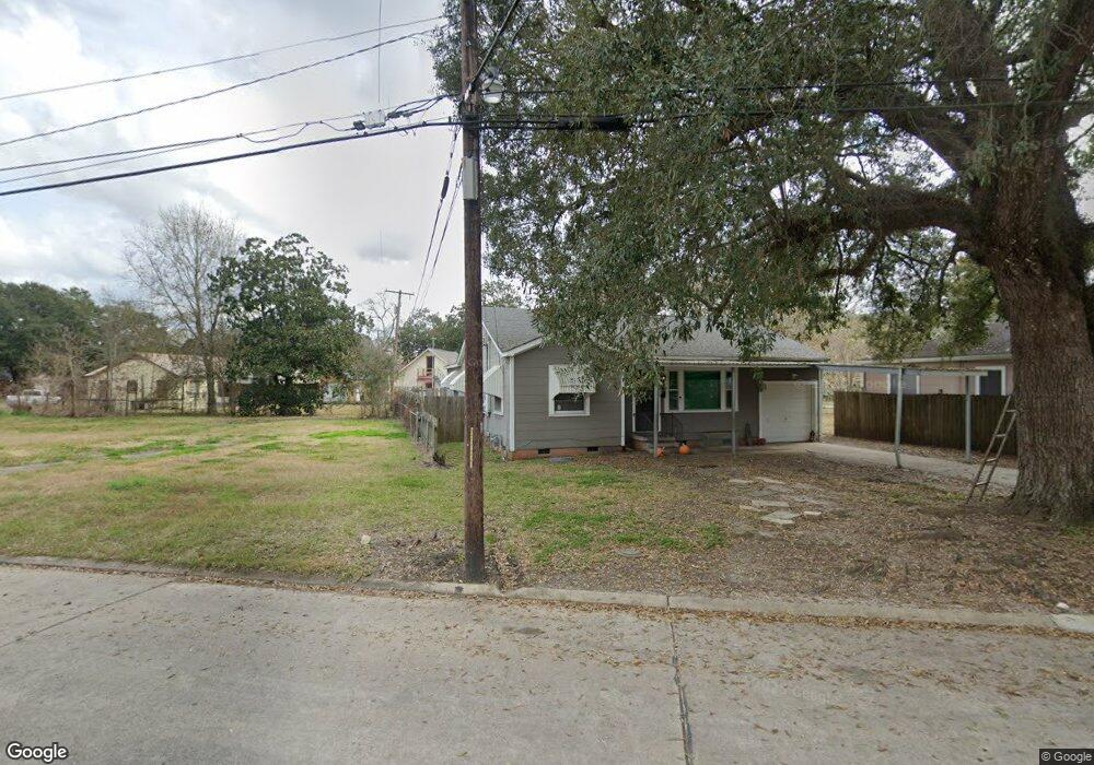 803 E 1st St, New Iberia, LA 70560 - photo 1